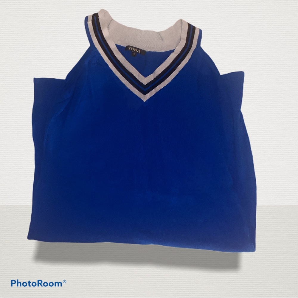 💙 3/25$ Yuka sleeveless top